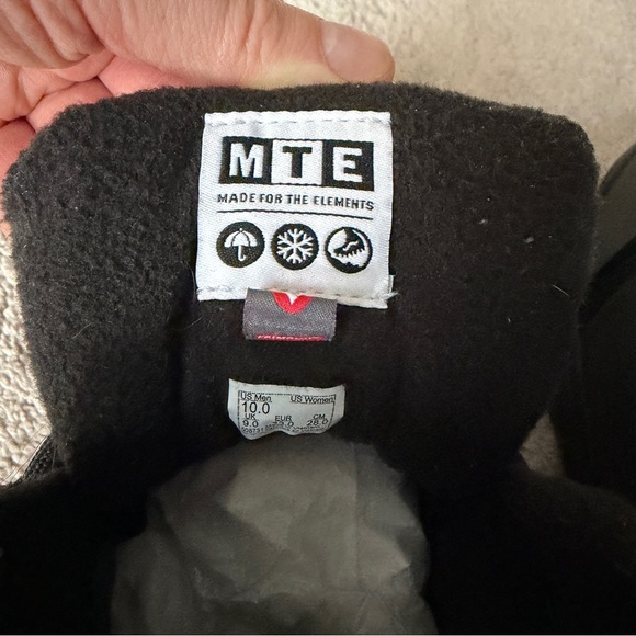 Vans UltraRange Hi MTE Shoes - Picture 3 of 6